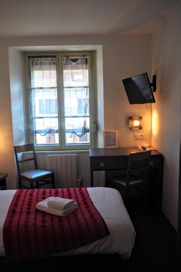 Hotel Des Voyageurs Pont-de-Roide Buitenkant foto